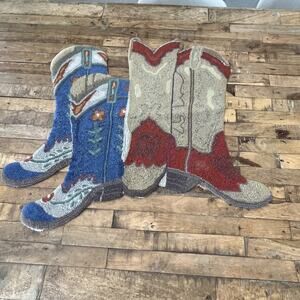 Handmade Hooked Rug 24 in x 25 in Cowboy Boots Rustic Western Design